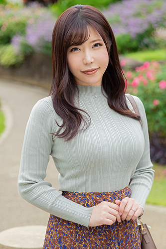 綾瀬 香奈